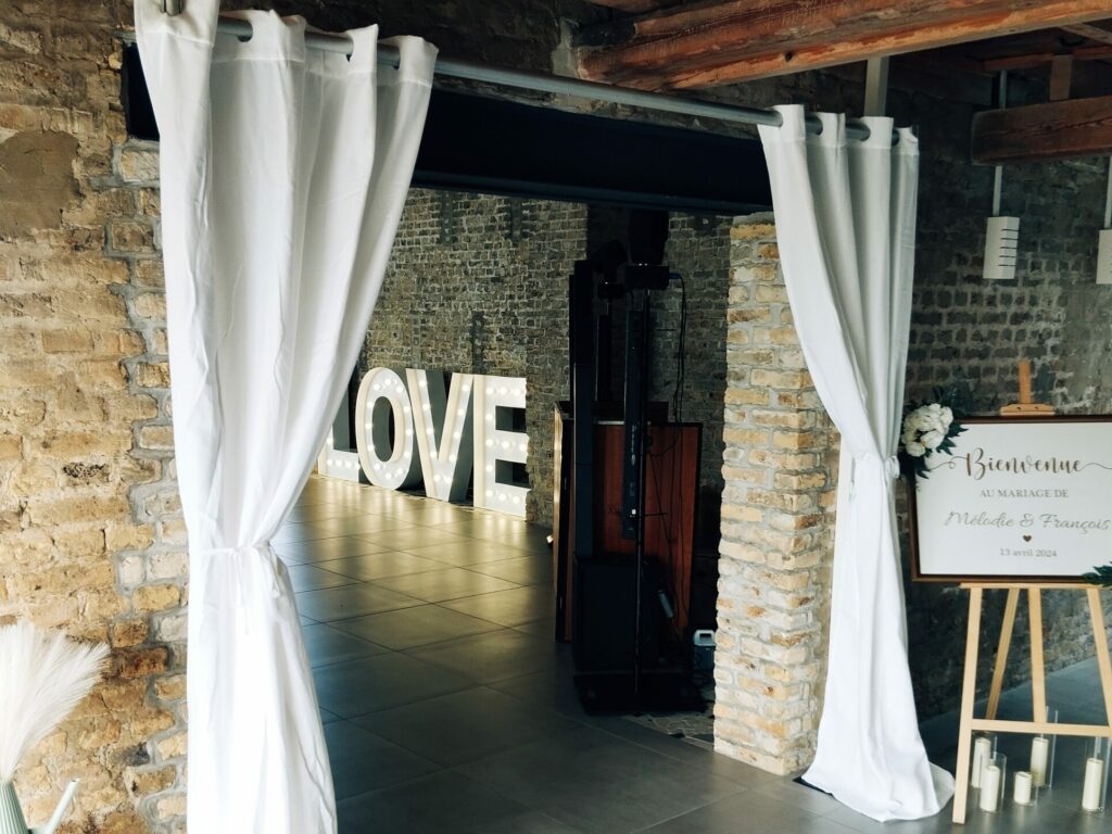 Structure autoportante